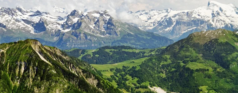 Kilian Jornet completó el reto de subir los 82 cuatromiles de los Alpes... ¡en 19 días! Conoce más detalles de la hazaña del alpinista español.