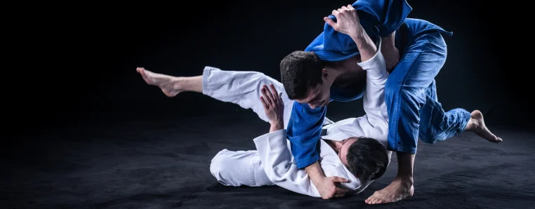 ¿Te gustaría empezar a practicar judo, pero no conoces bien sus reglas? Descubre en EDUSPORT cómo funciona esta arte marcial.